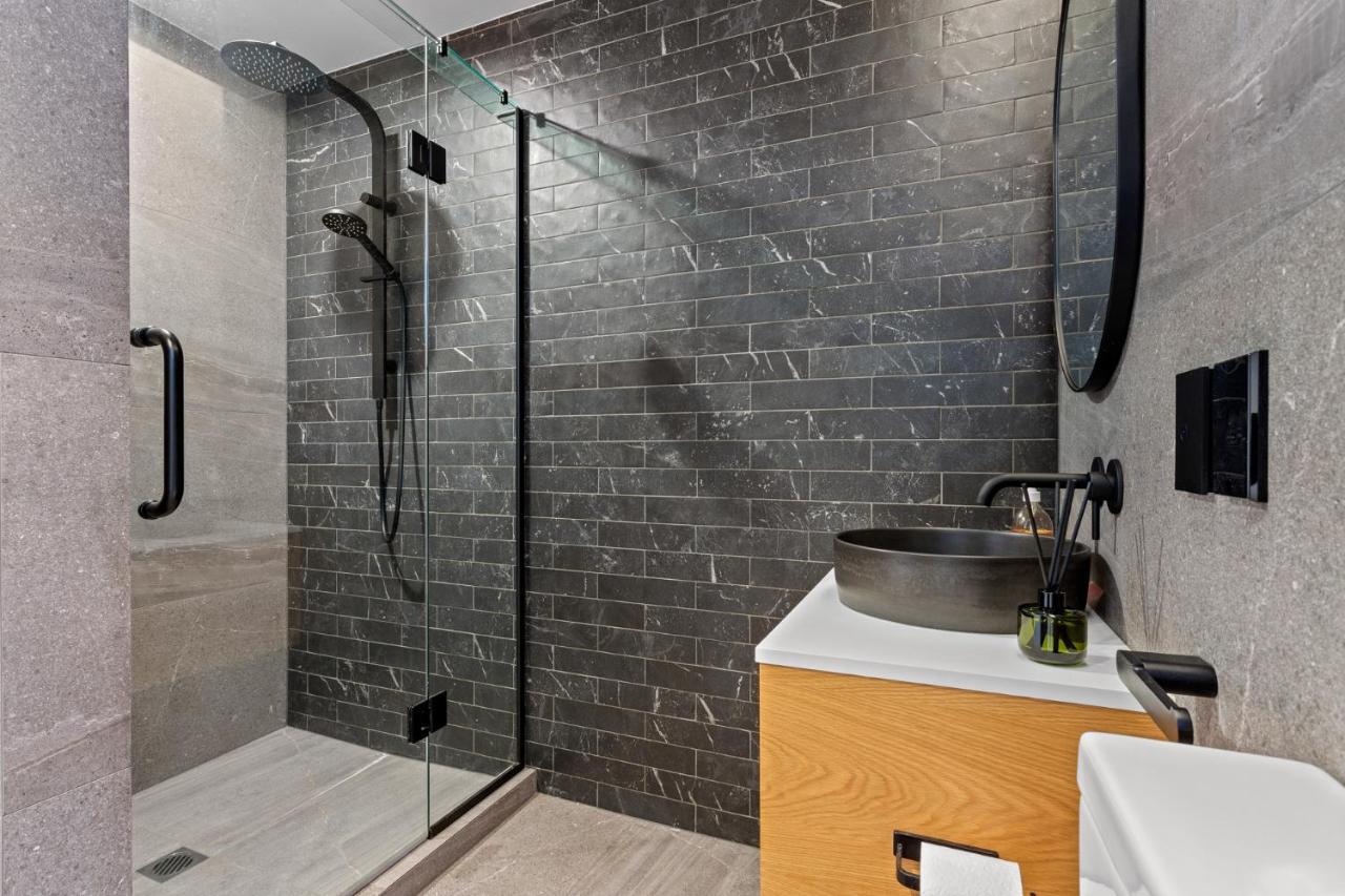 Luxury 2 Bed2Bath Penthouse Free Secure Carpark Apartment Auckland Exterior photo
