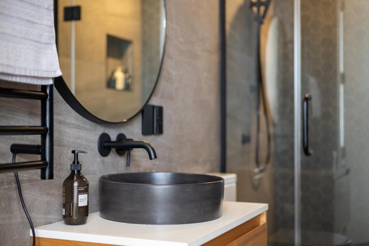 Luxury 2 Bed2Bath Penthouse Free Secure Carpark Apartment Auckland Exterior photo